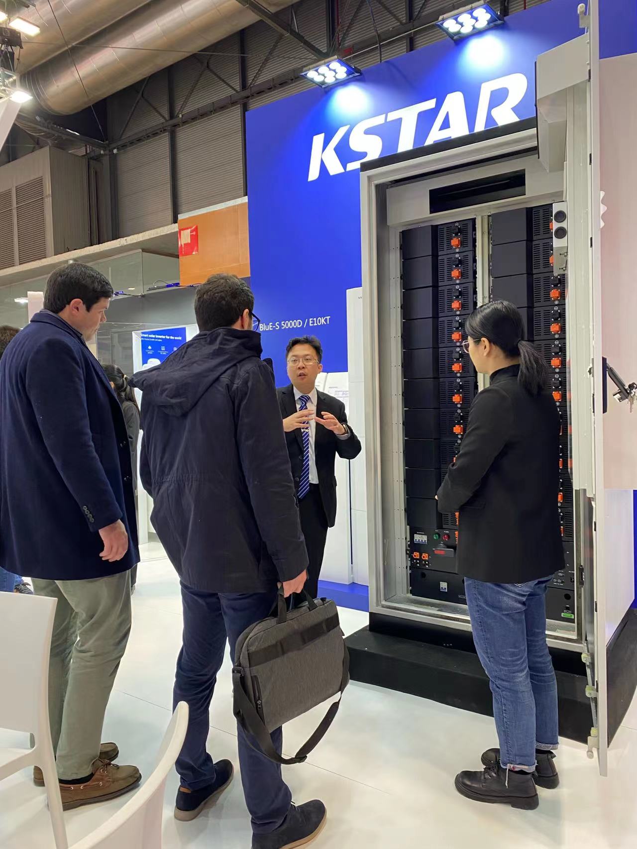 Solução KSTAR C&I ESS