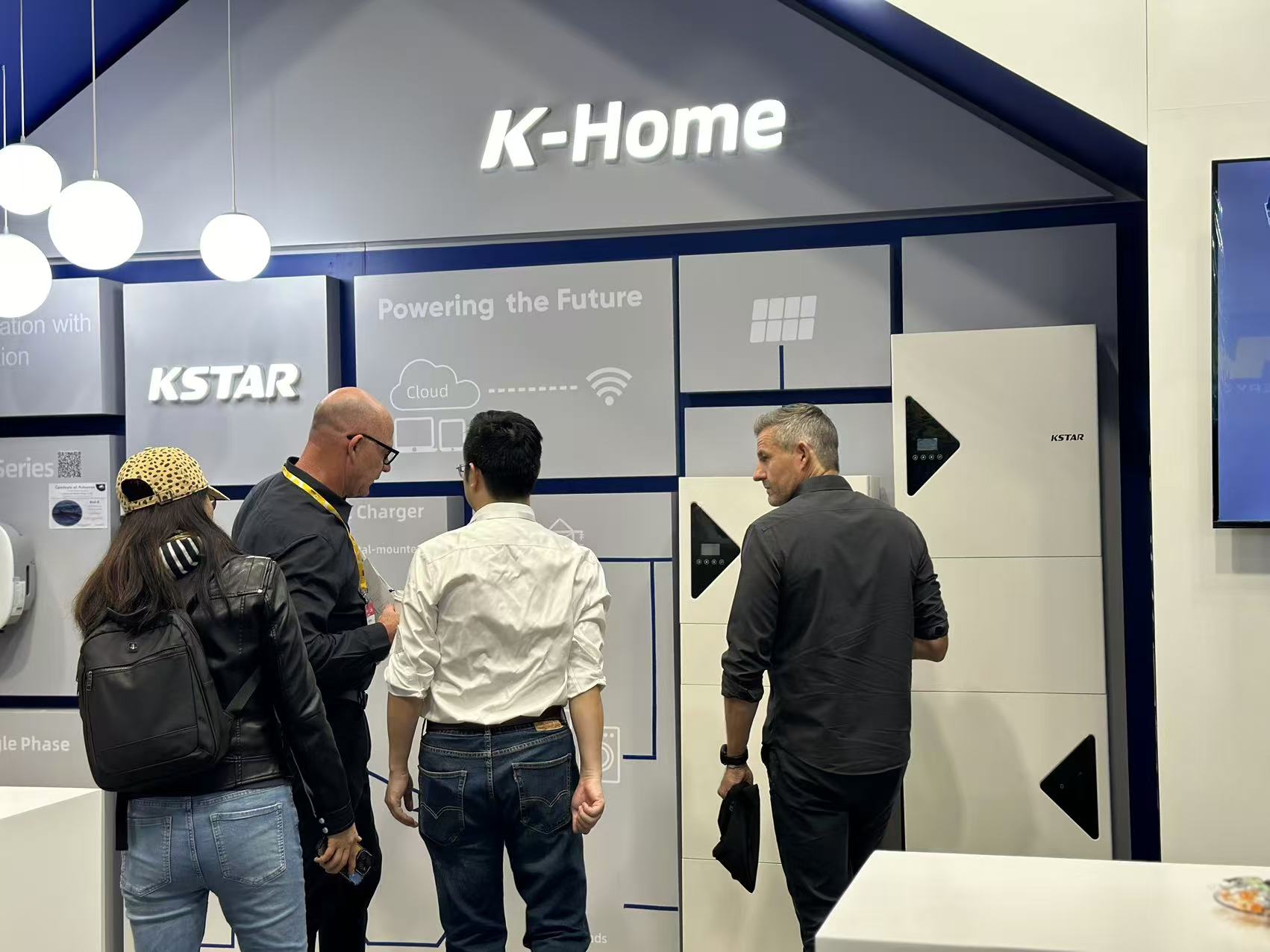 S&eacute;rie BluE-S da KSTAR na All Energy Australia 2024